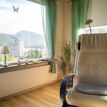 Appartement With Great View And Balcony *